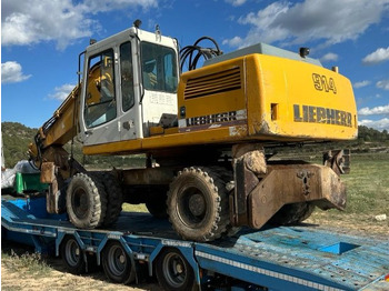 Excavadora de ruedas LIEBHERR