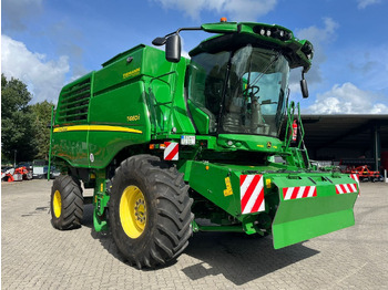 Cosechadora de granos John Deere T660: foto 2