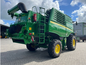 Cosechadora de granos John Deere T660: foto 3