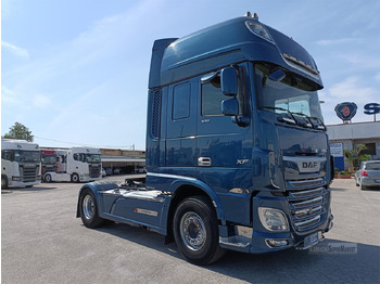 Cabeza tractora DAF XF 530