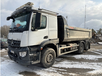 Camión volquete MERCEDES-BENZ Arocs