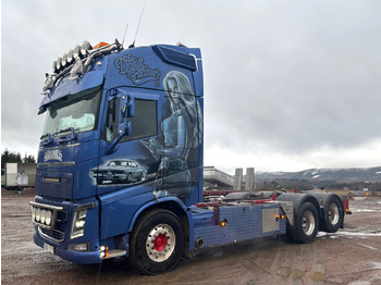 Camión chasis VOLVO FH16