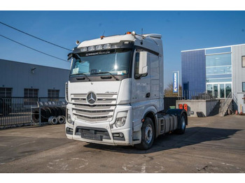 Cabeza tractora MERCEDES-BENZ Actros 1846