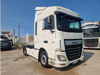 Cabeza tractora DAF XF 530