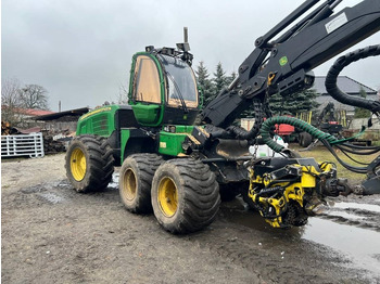 Procesadora forestal JOHN DEERE