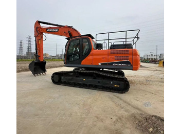 Excavadora de cadenas DOOSAN DX300