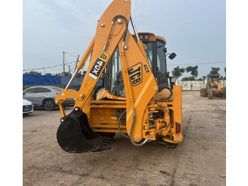 Retroexcavadora JCB 4CX