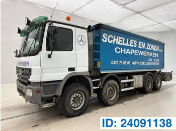 Camión volquete MERCEDES-BENZ Actros 3332