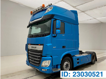 Cabeza tractora DAF XF 530