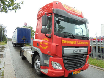 Cabeza tractora DAF CF 440: foto 4