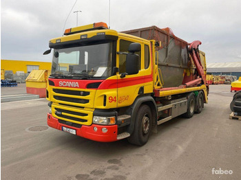 Camión portacontenedor de cadenas SCANIA P 360