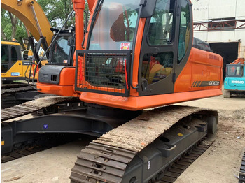 Excavadora de cadenas DOOSAN DX300LC