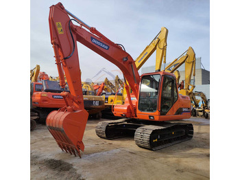 Excavadora de cadenas DOOSAN DH150