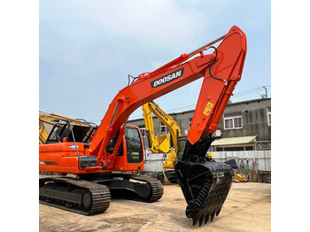 Excavadora de cadenas DOOSAN DX225