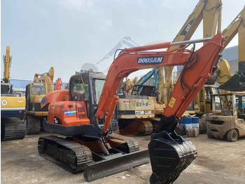 Excavadora de cadenas Used excavator doosan dx60  excavators machinery doosan dx60 dx80 dx75 dx225 Good Condition Low price: foto 4