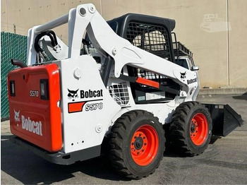 Minicargadora BOBCAT S570