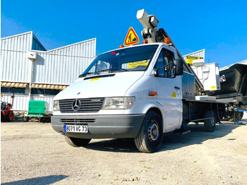 Camión con plataforma elevadora MERCEDES-BENZ Sprinter