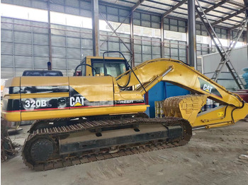 Excavadora de cadenas CATERPILLAR 320BL