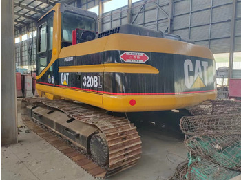 Excavadora de cadenas CATERPILLAR 320BL: foto 2