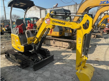 Miniexcavadora Yanmar Vio 17: foto 3