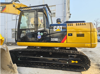 Excavadora de cadenas CATERPILLAR 320D