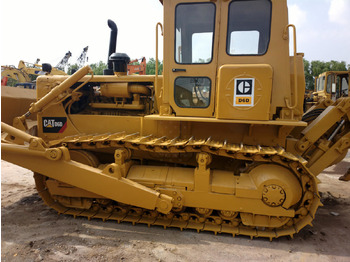 Bulldozer CATERPILLAR D6D