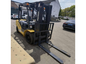 Carretilla elevadora diésel Used Komatsu Forklift Japan Used Forklift 3 Ton Diesel FD30 for Sale: foto 2