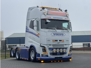 Cabeza tractora VOLVO FH16