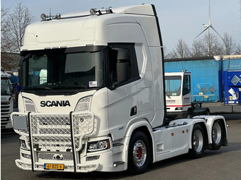 Cabeza tractora SCANIA R 580