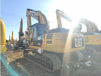 Excavadora de cadenas CATERPILLAR 330D2: foto 3