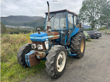 Tractor FORD