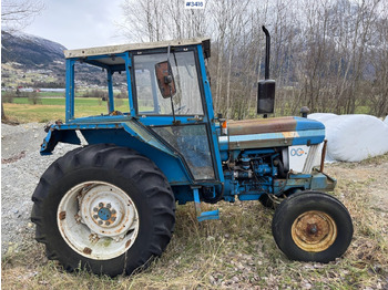 Tractor FORD