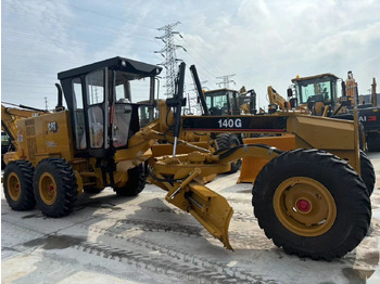 Grader Caterpillar 140G: foto 4