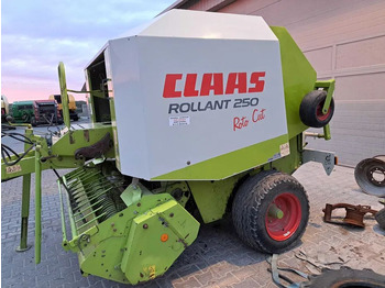 Rotoempacadora CLAAS