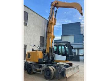 Manipulador de materiales LIEBHERR LH 22 M