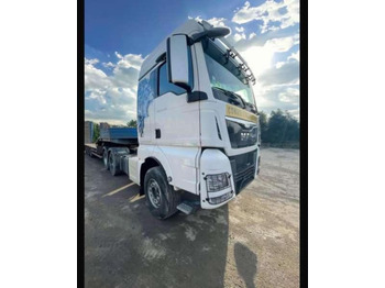 Cabeza tractora MAN TGX 33.480