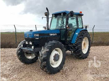 Tractor NEW HOLLAND