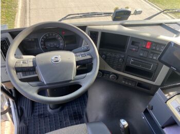 Camión cisterna VOLVO FM430HP: foto 4