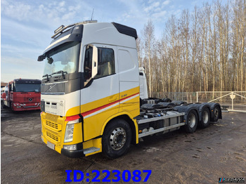 Camión chasis VOLVO FH13 540