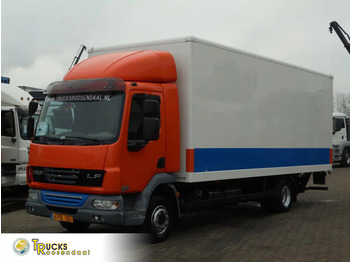 Camión caja cerrada DAF LF 45 210