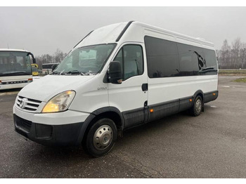 Minibús IVECO Daily 50c18