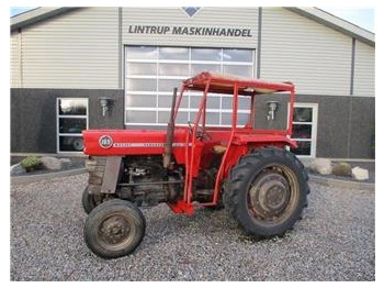 Tractor MASSEY FERGUSON 100 series