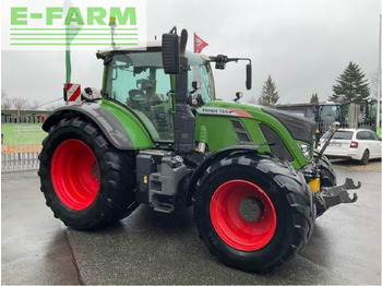 Tractor FENDT 724 Vario