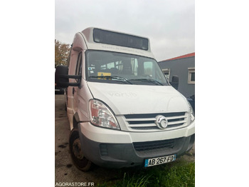 Leasing de  IVECO DAILY N°092031 IVECO DAILY N°092031: foto 2