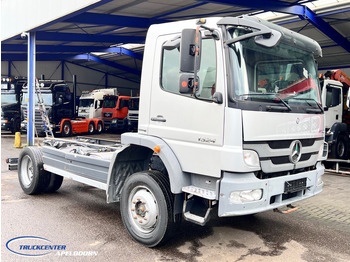 Camión chasis MERCEDES-BENZ Atego 1524