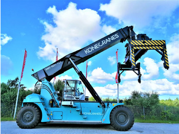 Reach stacker SMV