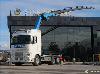 Camión grúa VOLVO FH