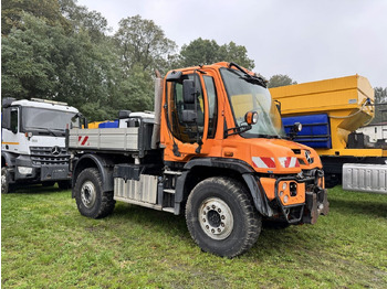 Vehículo municipal UNIMOG