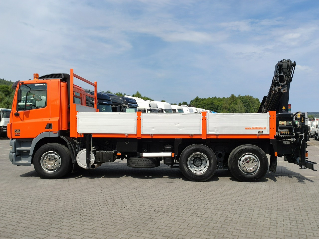 Camión caja abierta, Camión grúa DAF CF 85.380 6x2 Oś Skrętna Skrzynia HDS HIAB 220C + Pilot: foto 8