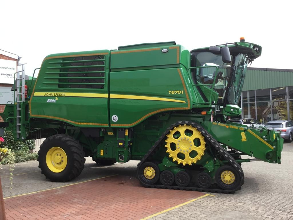 Cosechadora de granos John Deere MÄHDRESCHER T670 LL: foto 27